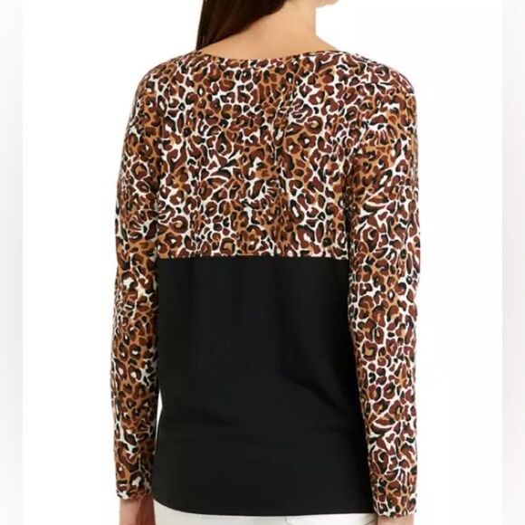 Lilly Pulitzer | Women’s Finn Top in Chocolate Animal Print Long Sleeve Tee | L - Picture 2 of 7